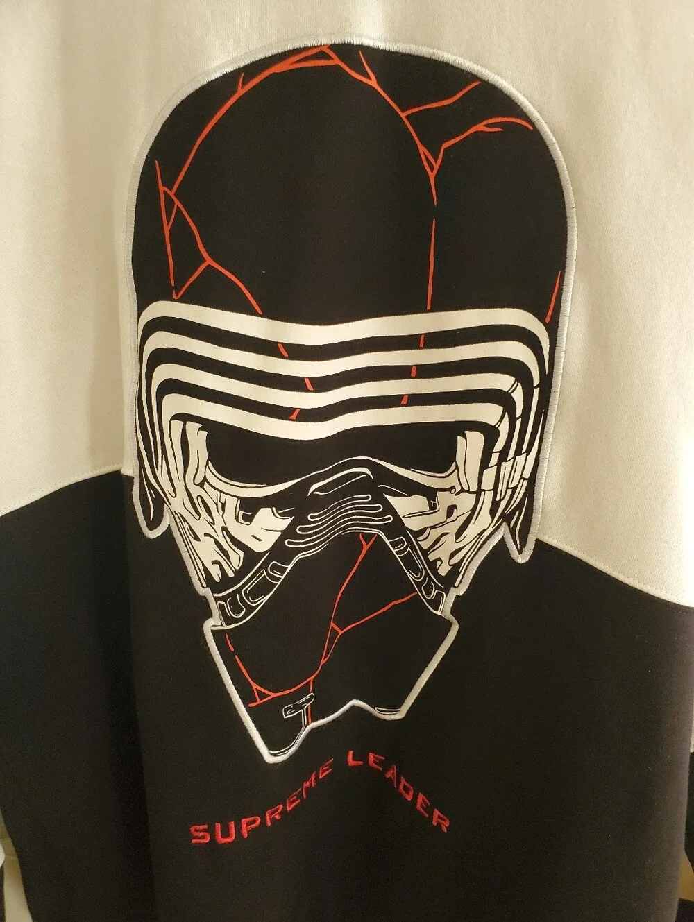 DISNEY PARKS Star Wars Men's LARGE Kylo Ren Supreme Leader Hoodie Sweatshirt - Picture 3 of 13